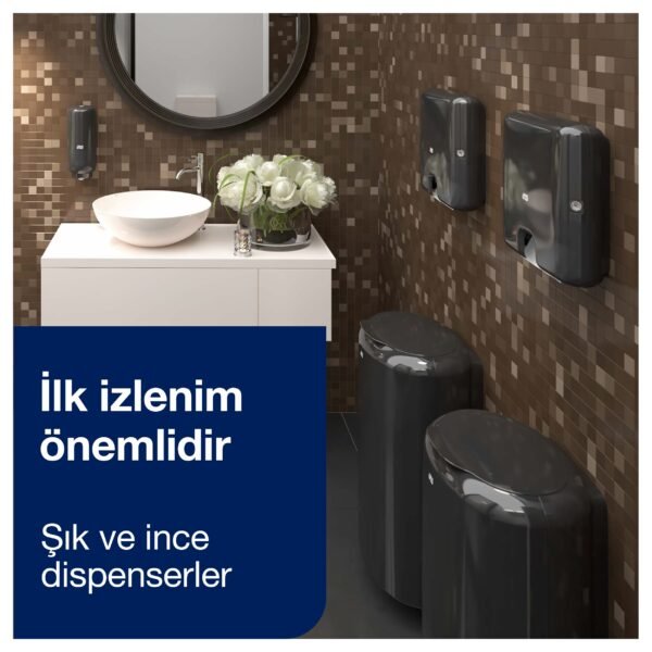 552108 Tork Xpress® Z Katlı Havlu Dispenseri Siyah - Görsel 3